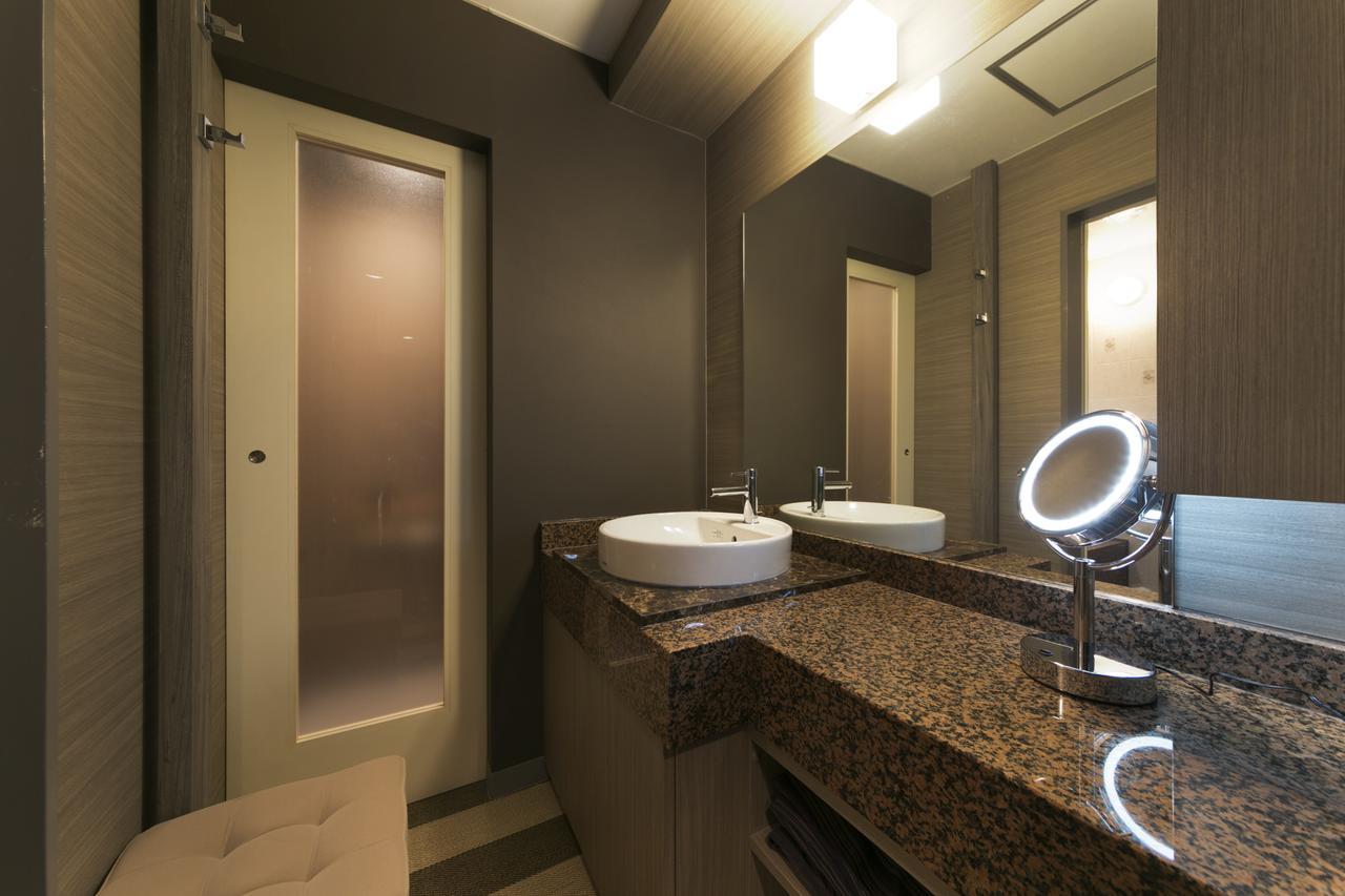 Hotel Lotus Kobe (Adults Only) Kültér fotó